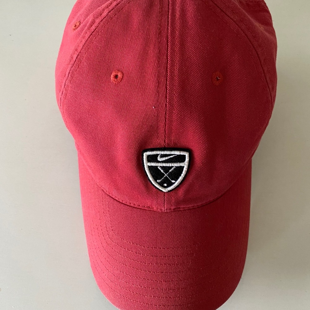 Nike golf hat